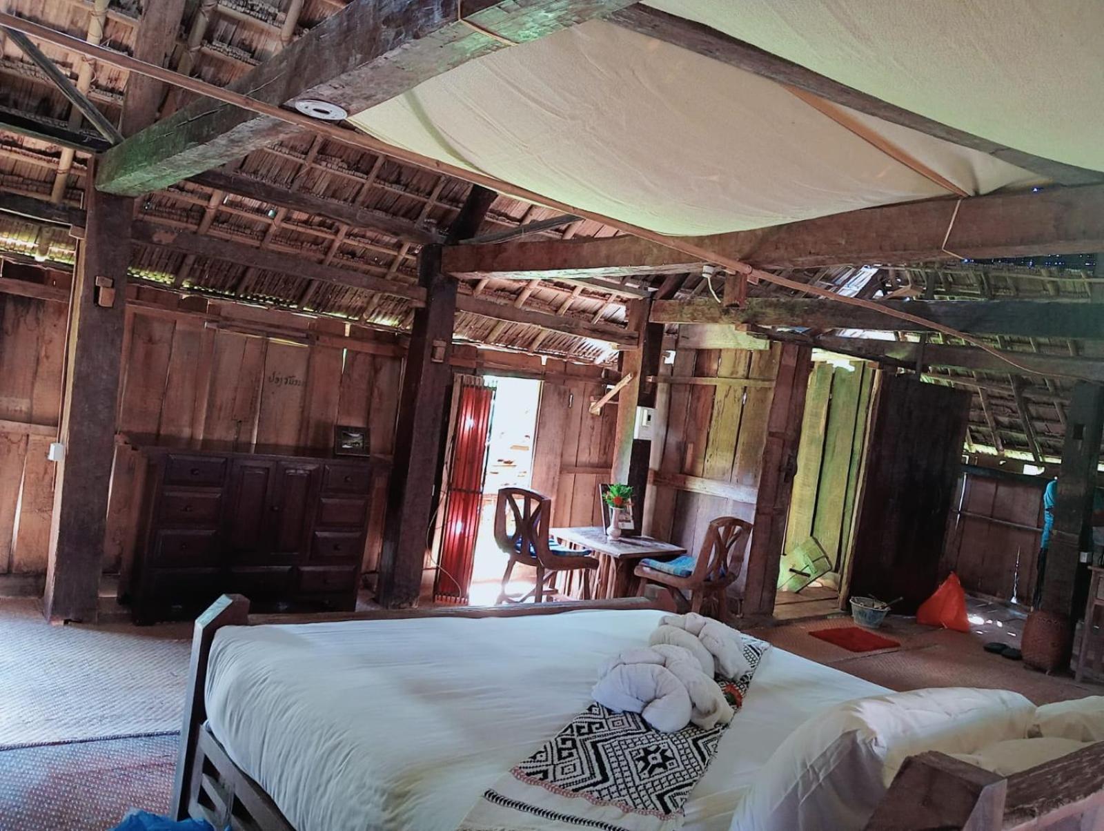 On The Mekong Resort Luang Prabang Zimmer foto